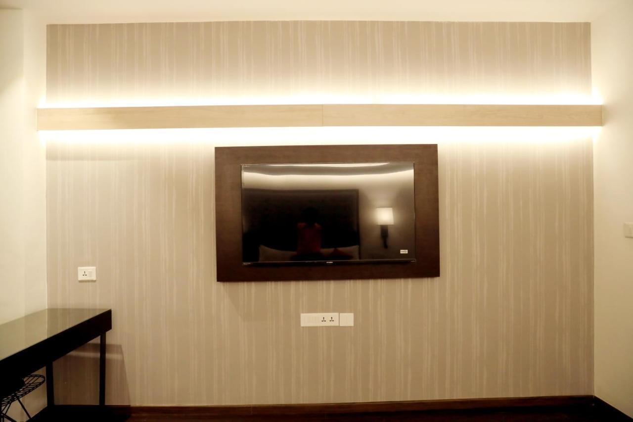Hotel Deccan Serai Grande, Gachibowli, Hyderabad Esterno foto