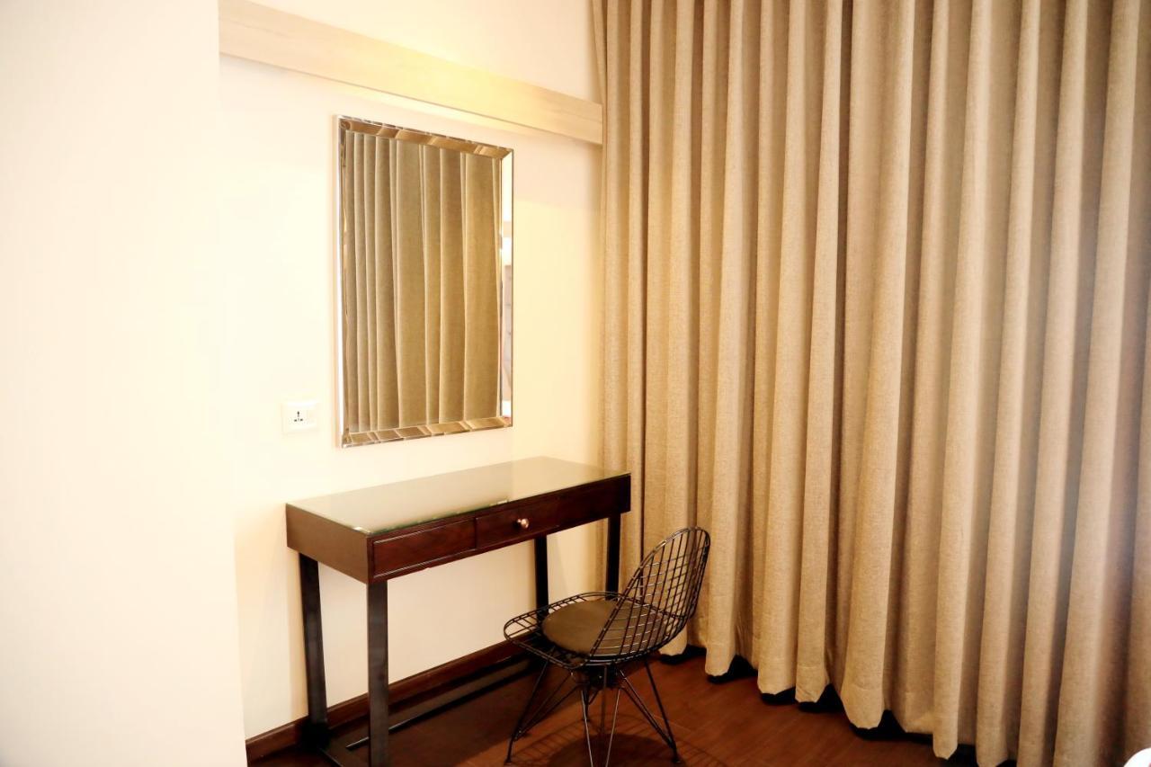 Hotel Deccan Serai Grande, Gachibowli, Hyderabad Esterno foto