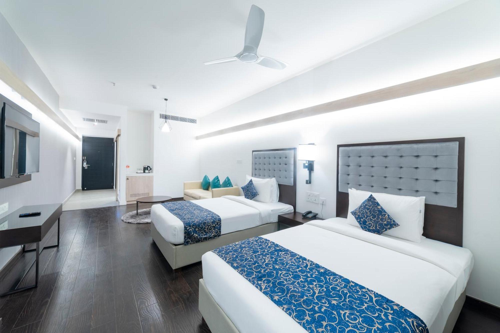 Hotel Deccan Serai Grande, Gachibowli, Hyderabad Esterno foto